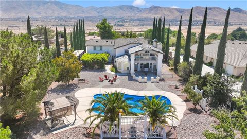 7614 Calpella Avenue Hesperia CA 92345