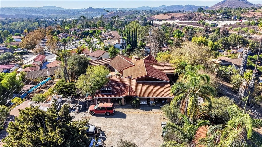 Properties 2 2855 Verda Avenue