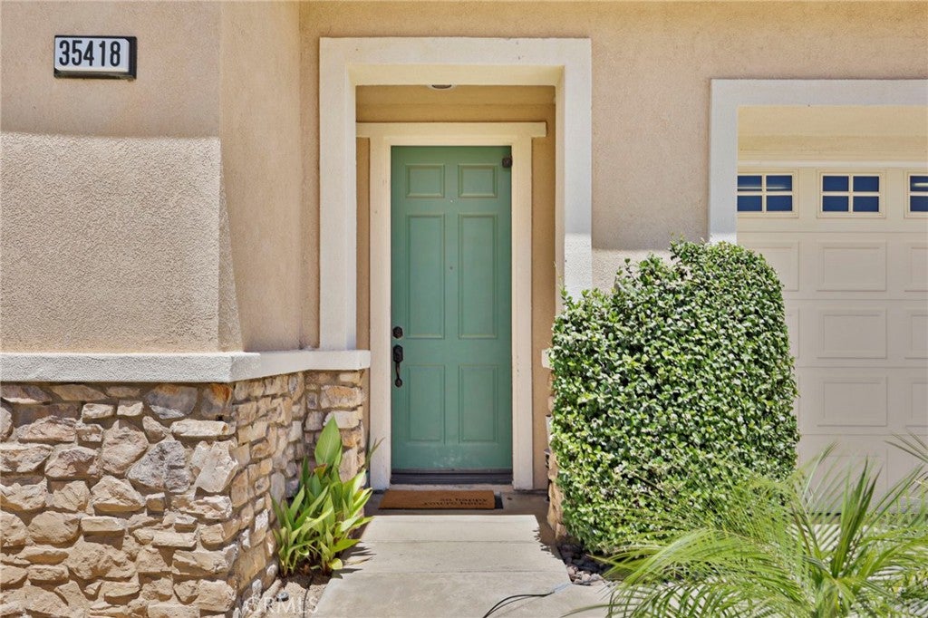 35418 Coyote Creek Court
