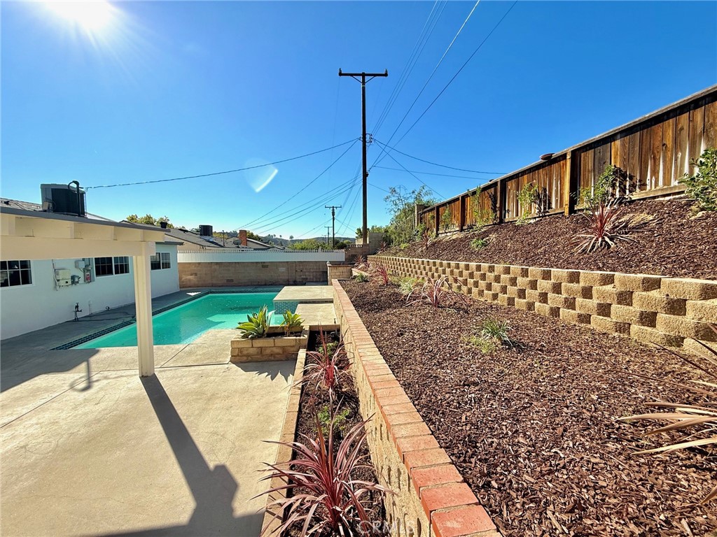 Emblem (EMBL) - Residential