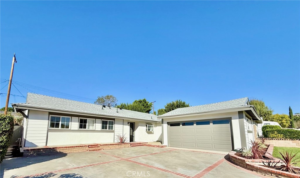 Emblem (EMBL) - Residential