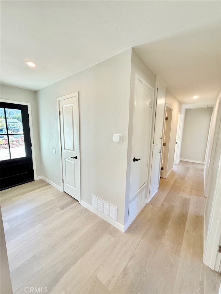 Emblem (EMBL) - Residential