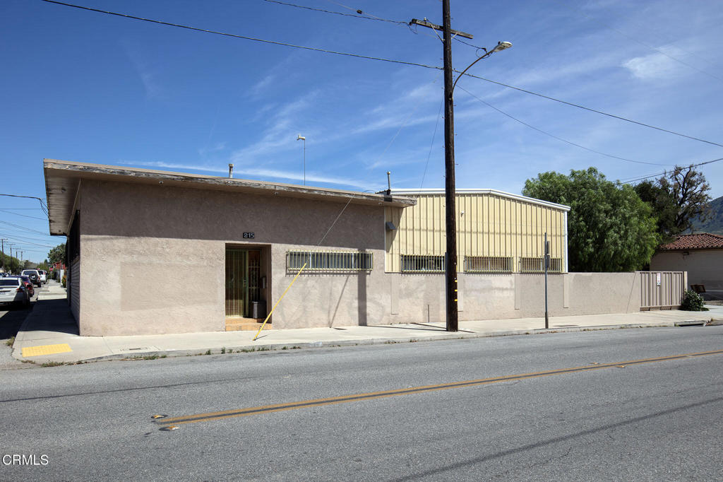 215 N 8th Street