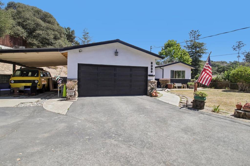 8980 Oak Road