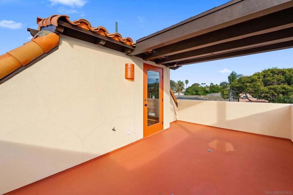 Ocean Beach - Residential