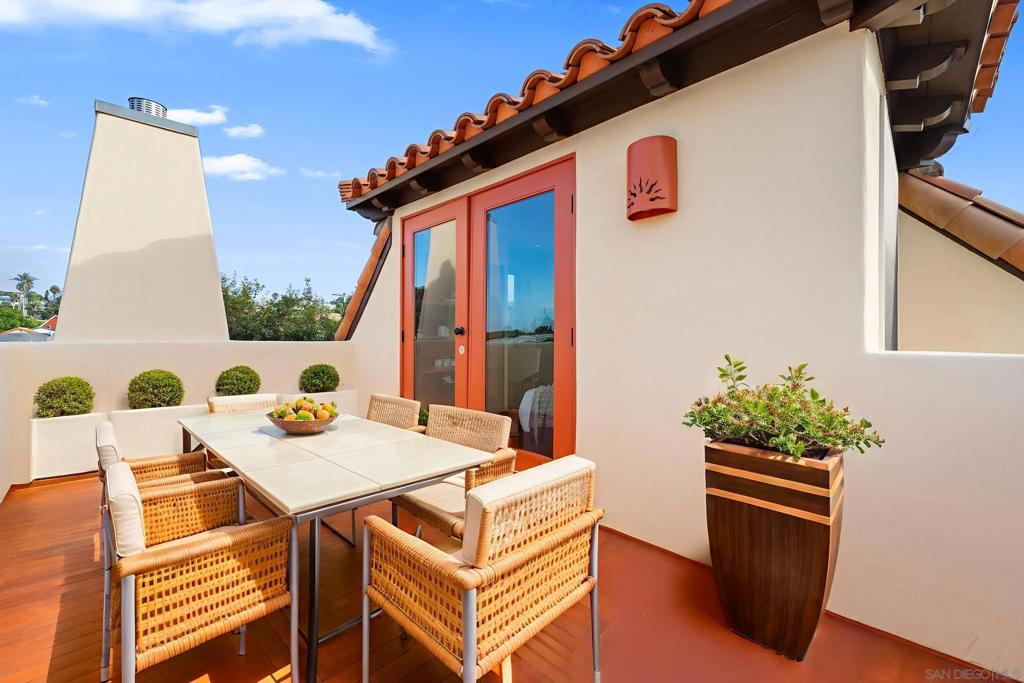 Ocean Beach - Residential