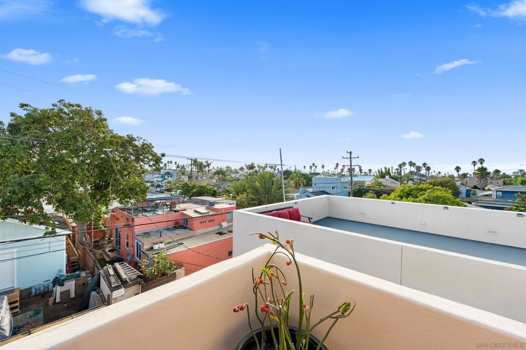 Ocean Beach - Residential