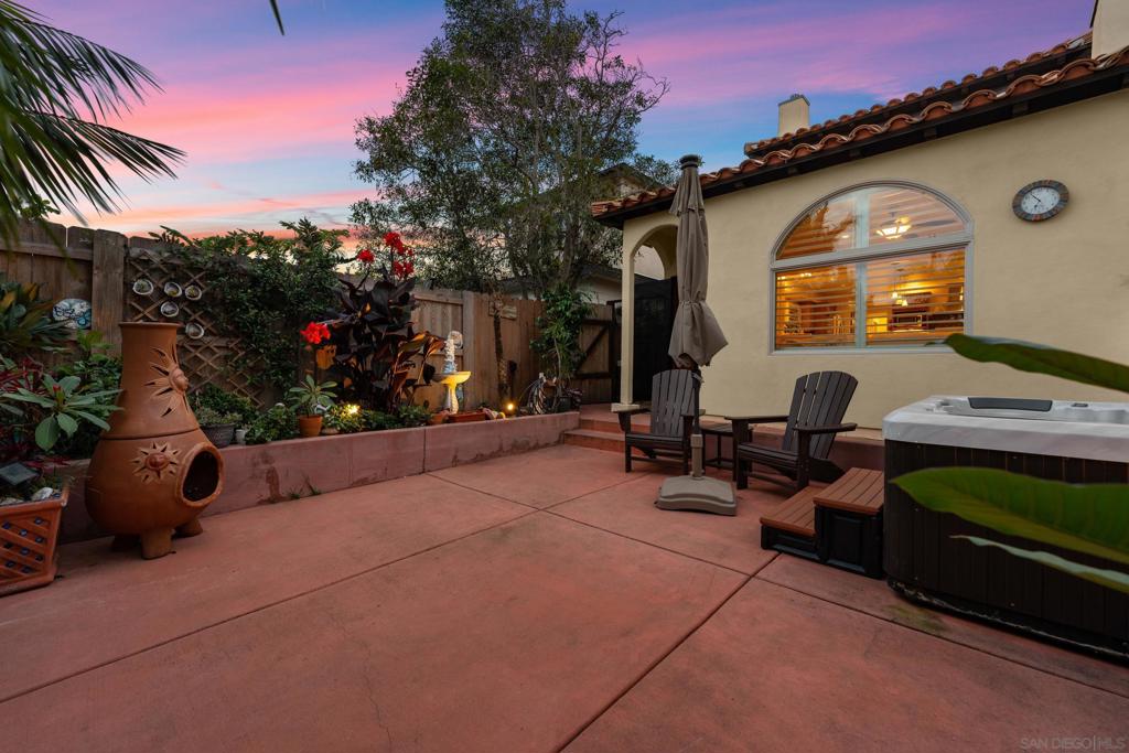 Ocean Beach - Residential