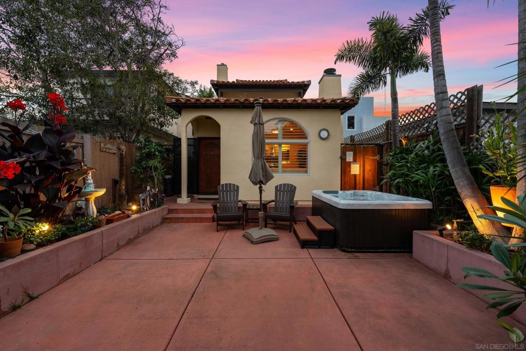 Ocean Beach - Residential