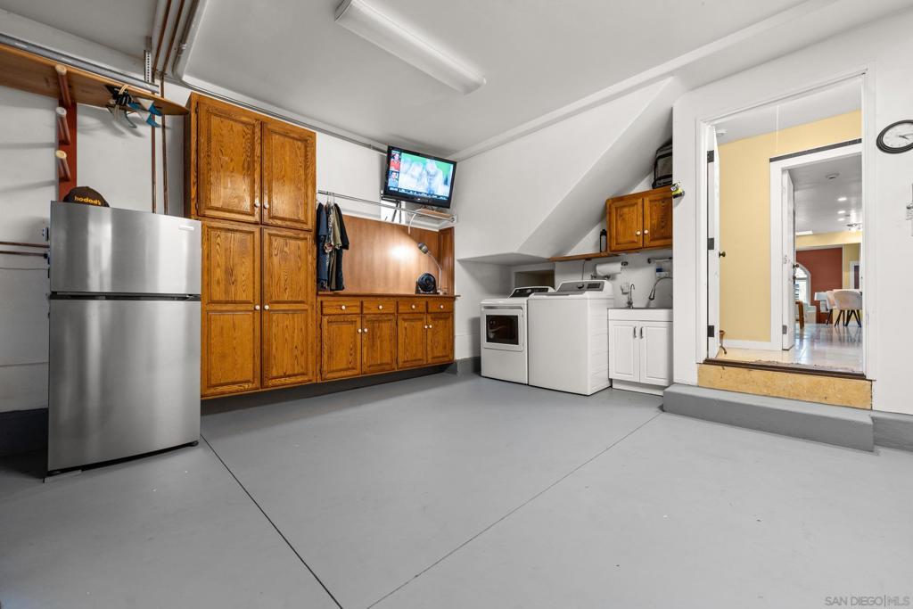 Ocean Beach - Residential