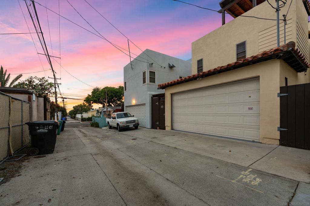 Ocean Beach - Residential