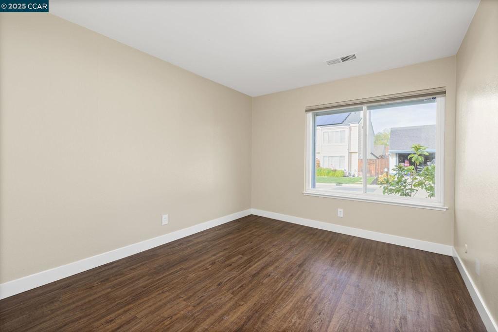 MEADOWOOD - Residential