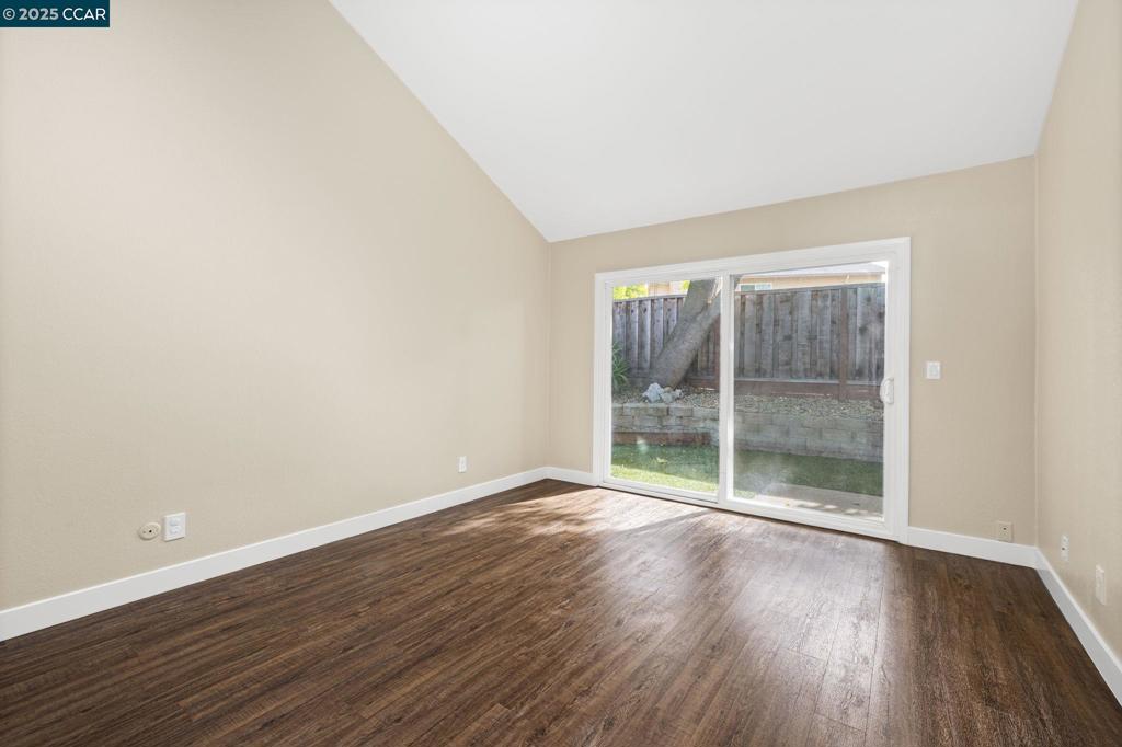 MEADOWOOD - Residential