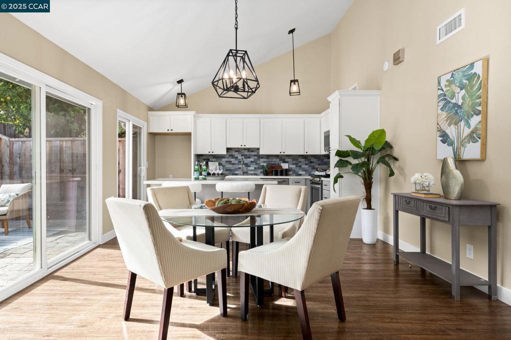 MEADOWOOD - Residential