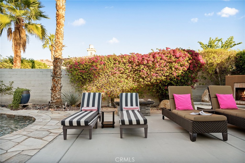 Puerta Azul - Residential