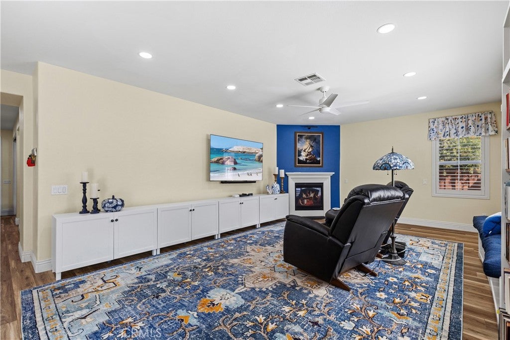32479 Spun Cotton Drive