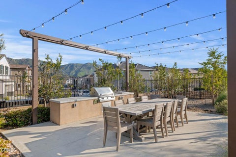 Tiny photo for 549 Kumquat Court, Santa Paula, CA 93060 (MLS # V1-38818)