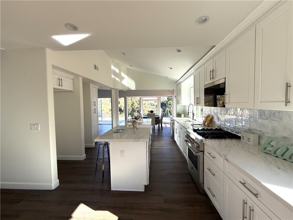 Shore Cliff Villas (SV) - Residential Lease