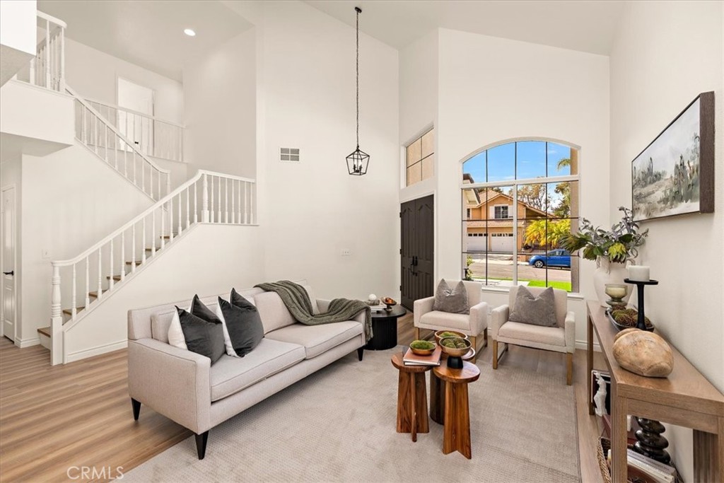 1927 Deer Haven Drive