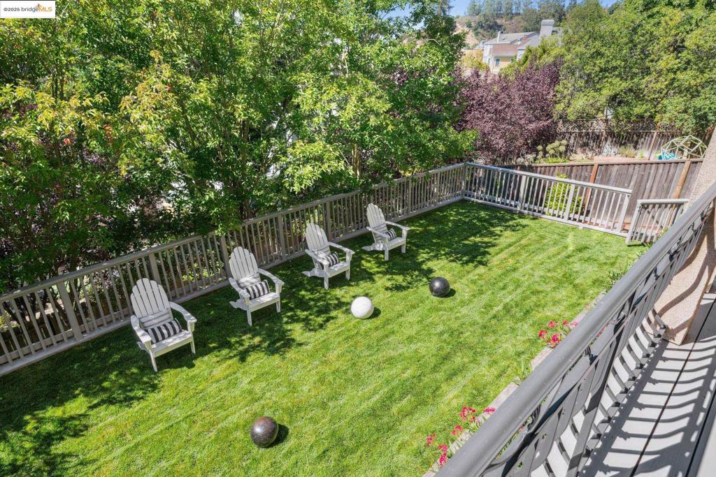 MONTCLAIR - Residential