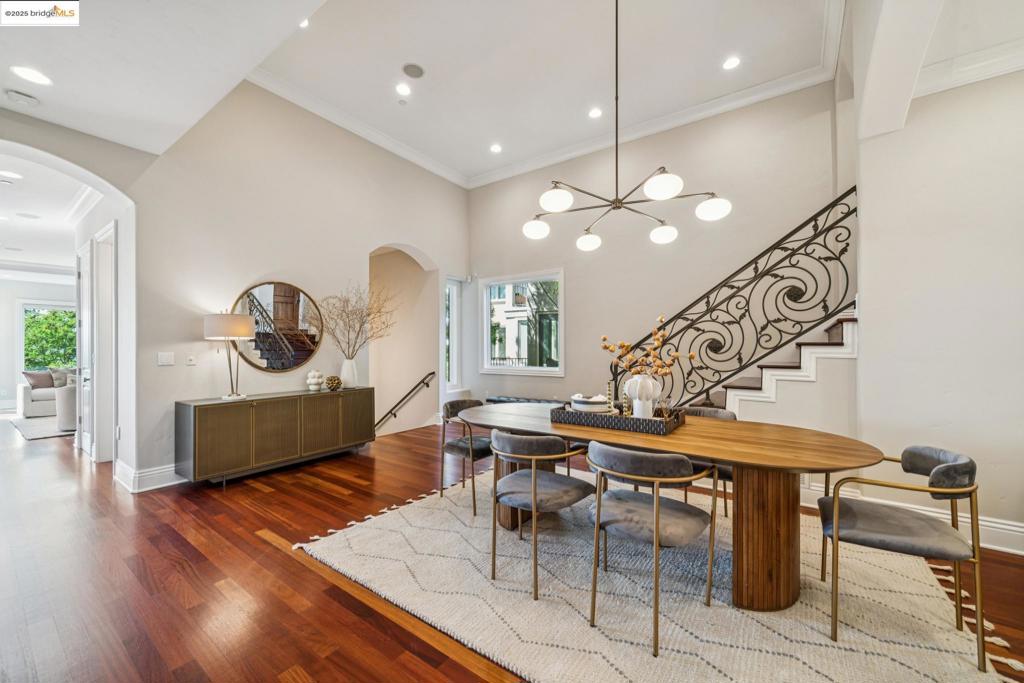MONTCLAIR - Residential