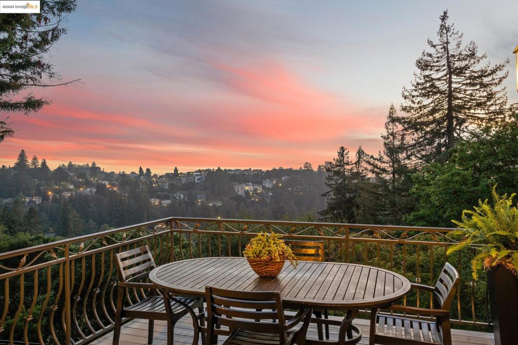 MONTCLAIR - Residential