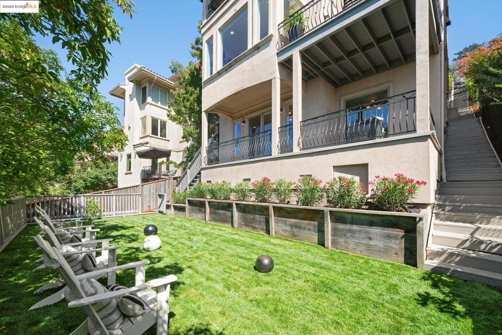 MONTCLAIR - Residential