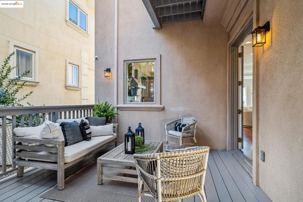 MONTCLAIR - Residential