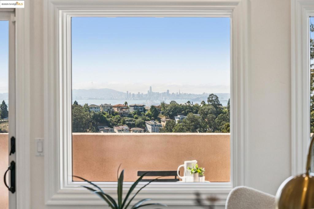 MONTCLAIR - Residential
