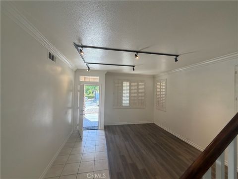 Photo of 22201 Schoolcraft, Canoga Park, CA 91303 (MLS # SR26106576)