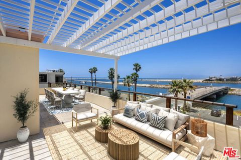 Photo of 6206 Pacific Avenue #2, Playa Del Rey, CA 90293 (MLS # 26843391)