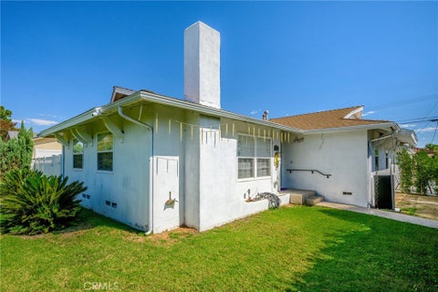 Photo of 10502 Woodley Avenue, Granada Hills, CA 91344 (MLS # GD26219228)