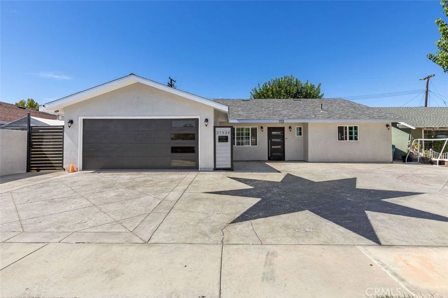 ?? OPEN HOUSE SUNDAY OCT 12TH 11AM–4PM ?? OPEN HOUSE SUNDAY OCT 12TH 11AM–4PM ?? OPEN HOUSE SUNDAY OCT 12TH 11AM–4PM



Welcome to this beautifully remodeled home featuring 3 spacious bedrooms and 3 bathrooms. Offering over 2,000 sq. ft. of living space, public records show 3 bedrooms, 2 bathrooms, and 1508 sq. ft., but the owners have plans reflecting all the new permitted upgrades and additions made throughout the property. This property is being sold as is. The Seller will not make any repairs, even if the bank requests them.



This home has been completely transformed with a new roof, new plumbing, and fresh interior and exterior paint. Enjoy new doors throughout, including a solid main entry door and a new garage door. The 2024 air conditioning system cools the entire home, including the garage, which is currently used as a functional office with epoxy flooring.



The open-concept kitchen, living room, and dining area are incredibly spacious, featuring a large island with seating for up to eight people — perfect for entertaining! The kitchen includes a stove, microwave, dishwasher, and a pantry for additional storage.



The primary suite offers a walk-in closet and a beautiful bathroom with a relaxing soaking tub, ideal for unwinding after a long day.



The backyard is fully cemented, creating the perfect space for family gatherings, complete with a corner oven ideal for baking meats, bread, and more. You’ll also find a 10x10 storage shed and a large shade tree providing a cool and inviting atmosphere.



Don’t miss this opportunity to own this stunning, move-in-ready home!