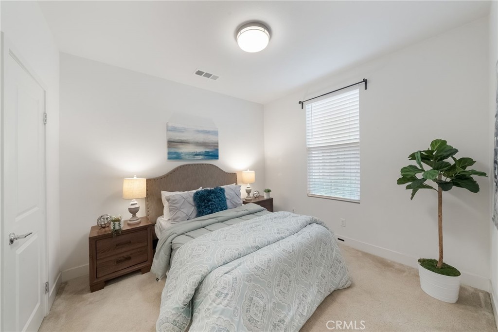 612 W Tribella Court