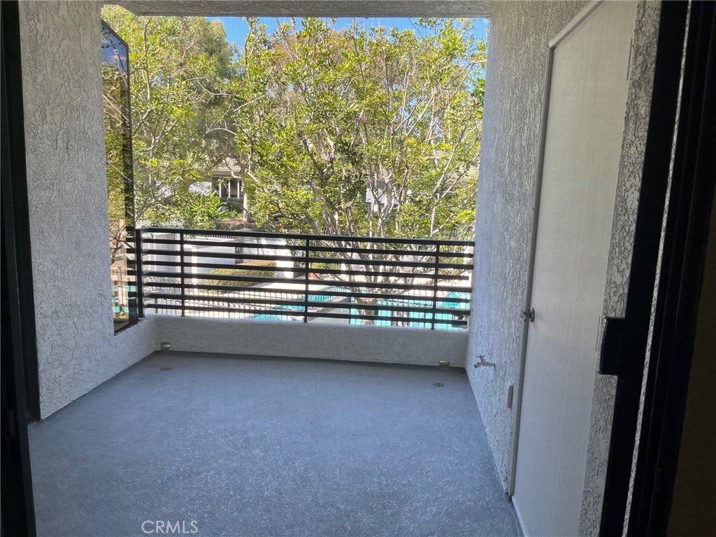 230 LILLE LANE 204, Newport Beach CA 92663 - Photo 25