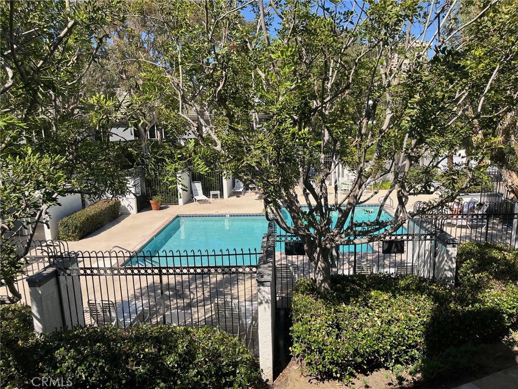 230 LILLE LANE 204, Newport Beach CA 92663 - Photo 1