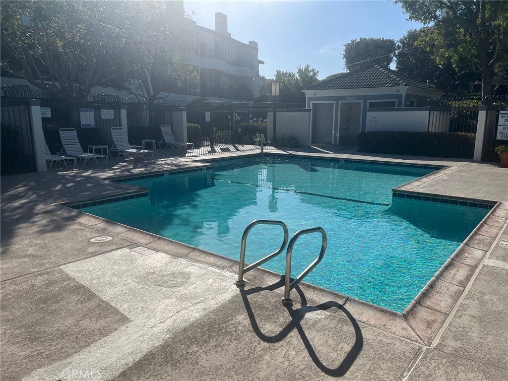 230 LILLE LANE 204, Newport Beach CA 92663 - Photo 37