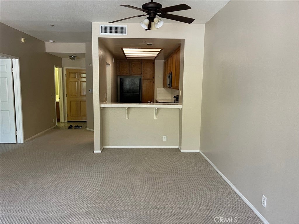230 LILLE LANE 204, Newport Beach CA 92663 - Photo 16