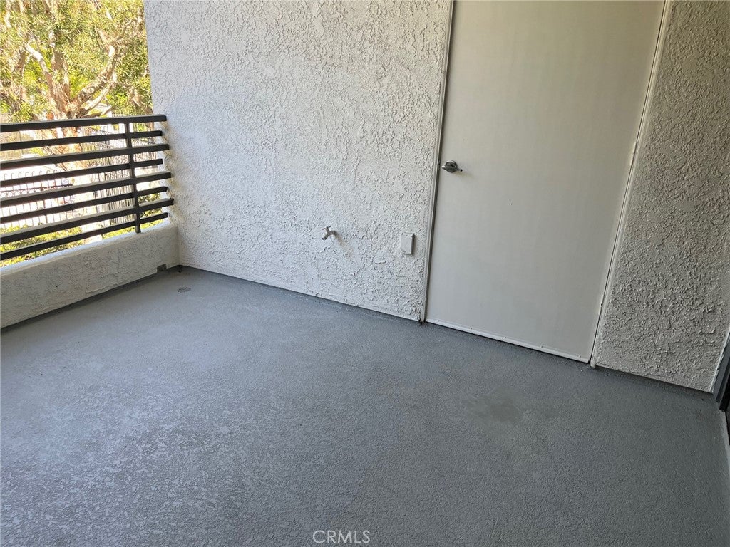 230 LILLE LANE 204, Newport Beach CA 92663 - Photo 14