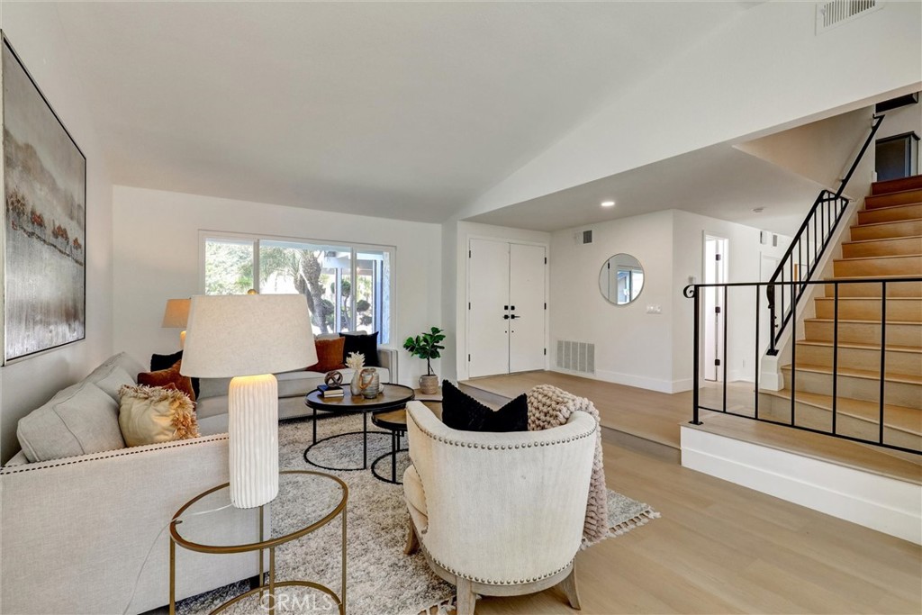9409 Aldabra Court