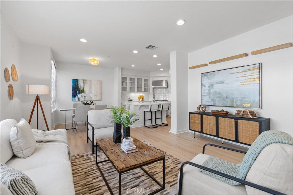 5401 W 149th Place 2