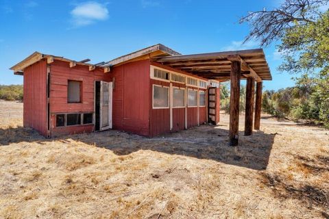Photo of 37625 Cruces Dr, Drive, Warner Springs, CA 92086 (MLS # 219135218DA) Photo of 37625 Cruces Dr, Drive, Warner Springs, CA 92086 (MLS # 219135218DA)