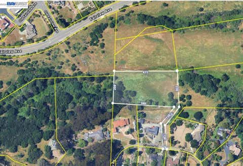 Photo of 0 Clover Rd, Hayward, CA 94542 (MLS # 41144302)