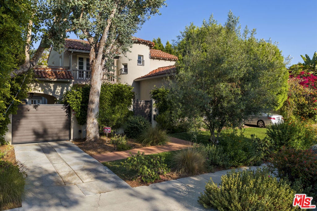 808 S Cloverdale Avenue, Los Angeles CA 90036