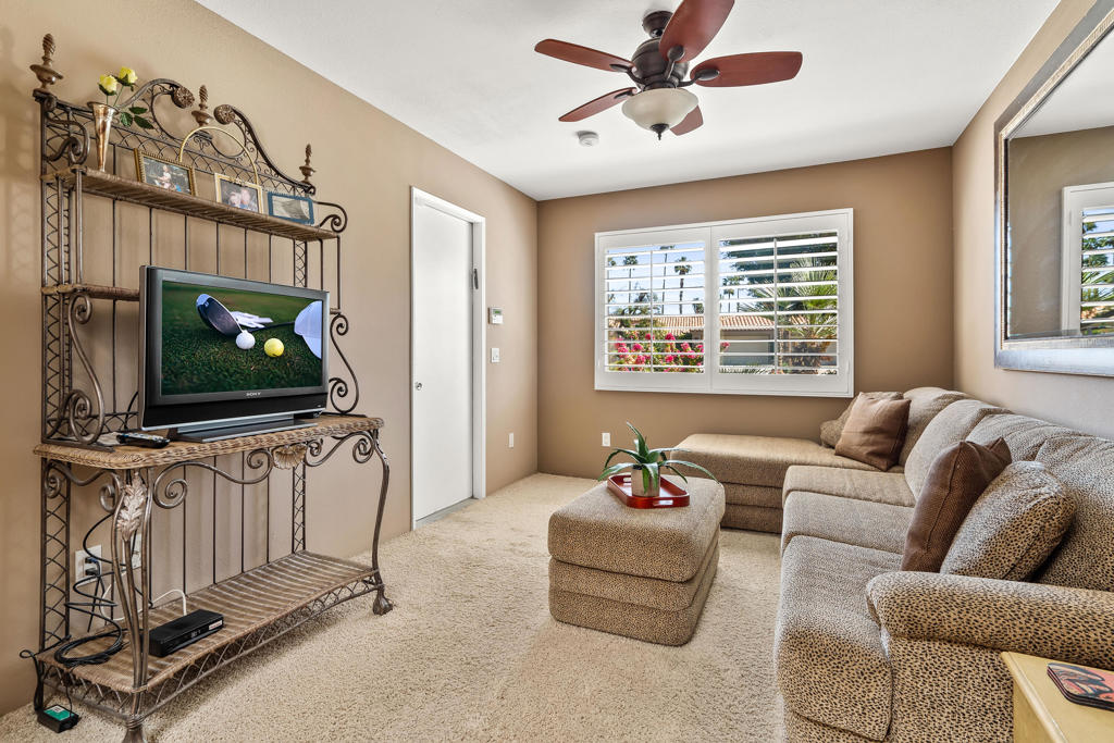 Palm Valley CC - Residential