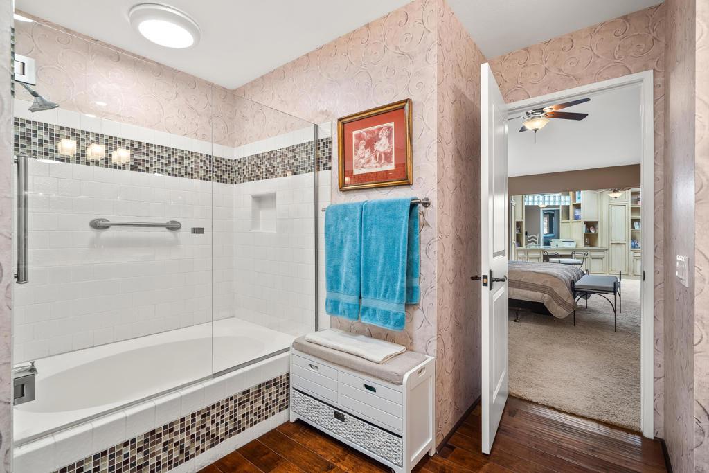 Palm Valley CC - Residential