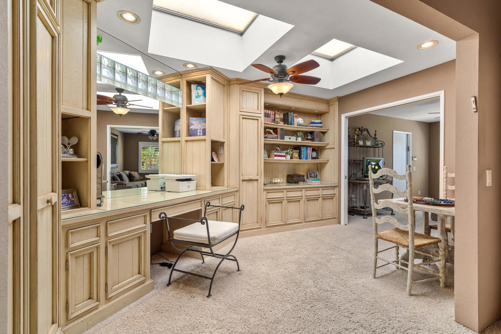 Palm Valley CC - Residential