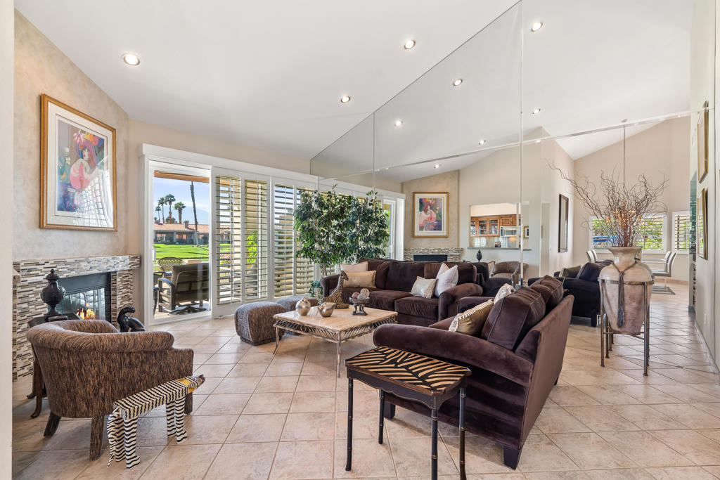 Palm Valley CC - Residential