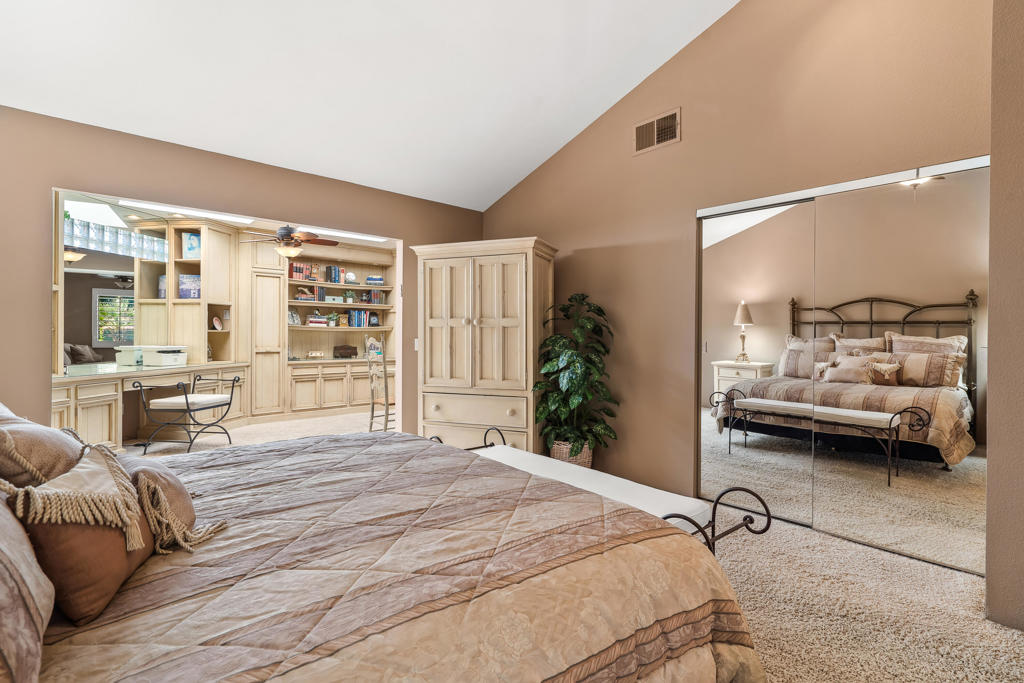 Palm Valley CC - Residential