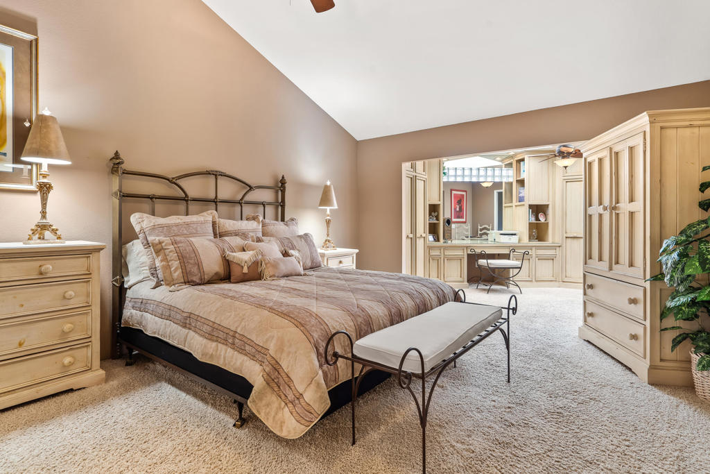 Palm Valley CC - Residential